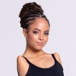 Vitória Bueno | Bailarina 🩰🇧🇷(vitoriabuenoofficial)'s profile avatar
