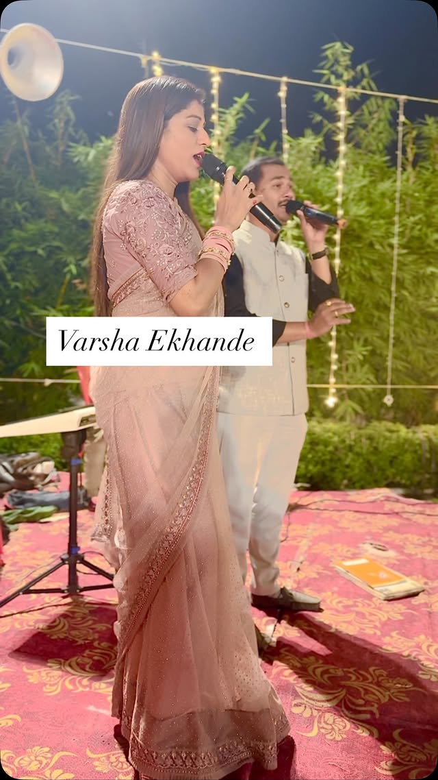 मळ्याच्या मळ्यामधी कोण ग उभी..#swaraginivarshaekhande #mihonarsuperstar #instagram #wedding #marathiwedding #marathisong by @swaragini_varshaekhande