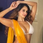 ATOM BOMB(aparnareddyofficial)'s profile avatar
