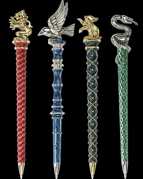 Comment below your favorite ❤️ by @harrypottercast