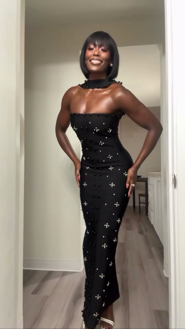 get ready with me ✨ @bellabarnett.official #outfitcheck #styleinspo #grwm nanita15 to save some monies 🛍️ by @fashionby_anita