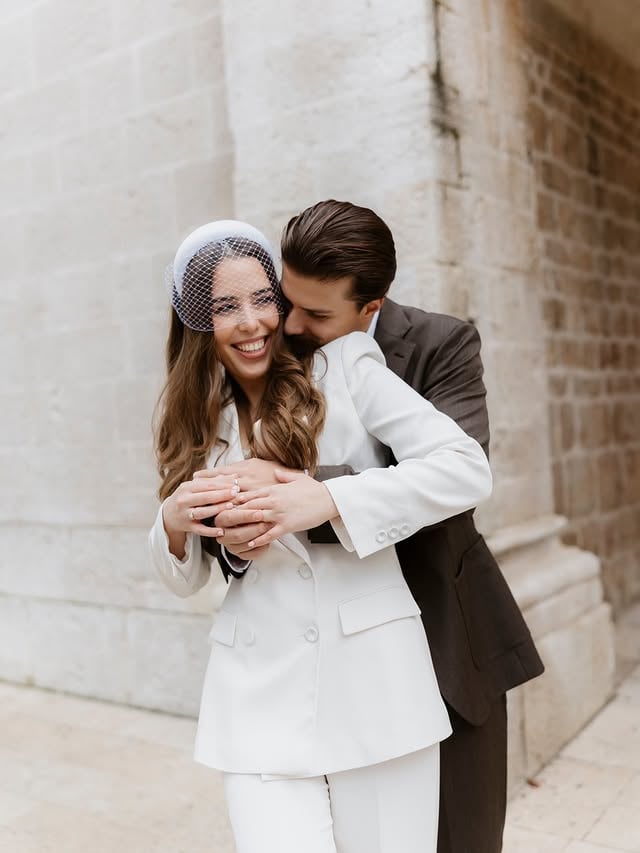 Civil wedding but make it fun✨HAPPY VALENTINE’S DAY 💕🌸💕🌸💕🌸#civilwedding #croatiaelopement #croatiawedding #sibenikwedding by @sanjalydiaweddings