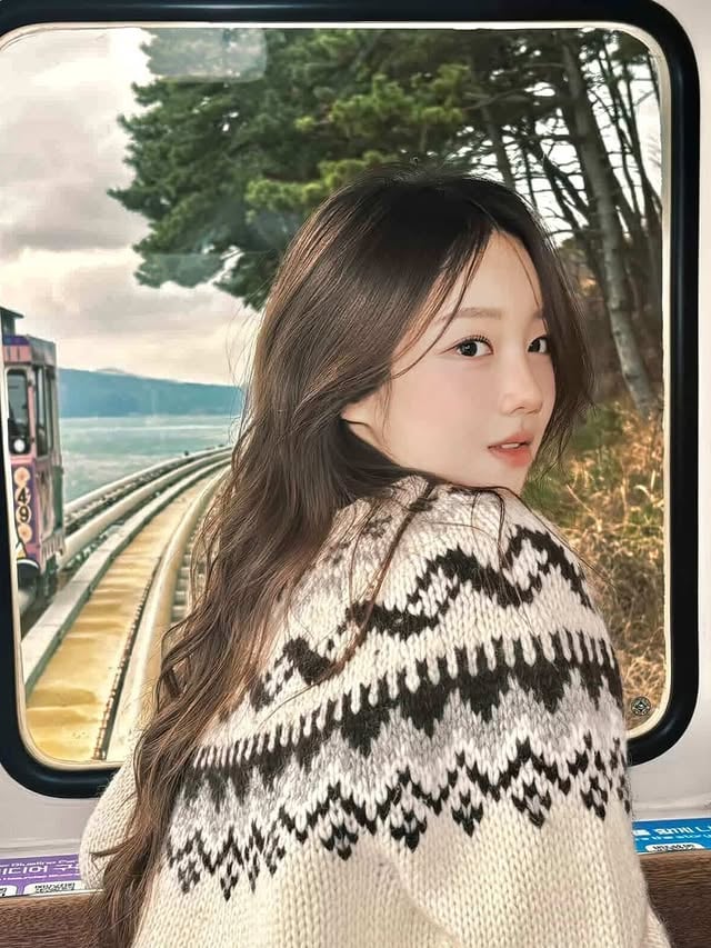 2026 첫 사진… 저 살아 있어요…🥹나이를 먹어서 그런지 요즘은 사진을 잘 안 찍게 돼..곧 다가올 생일 기념으로 바다 앞에서 회랑 소주 먹자 하고달려간 부산 여행인데, 웃다가 토할 정도로 재미있었다!! by @jjh_0306