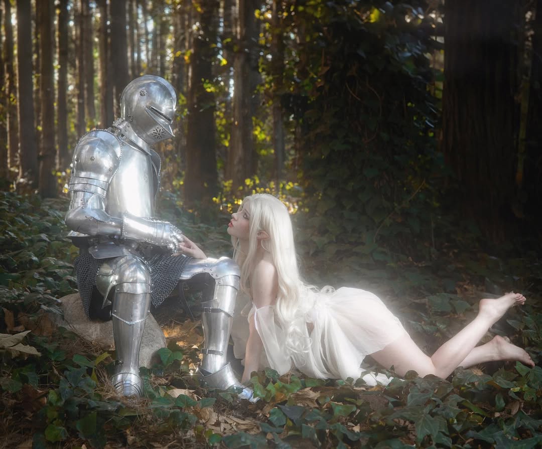thank you for bringing my concept to life 🥹 @emackphoto thank you for helping me hehehe 🫡 @esodette @kalaynotokay and finally, inspired by the beautiful elvish art of julien bauer and grimes ofccccc