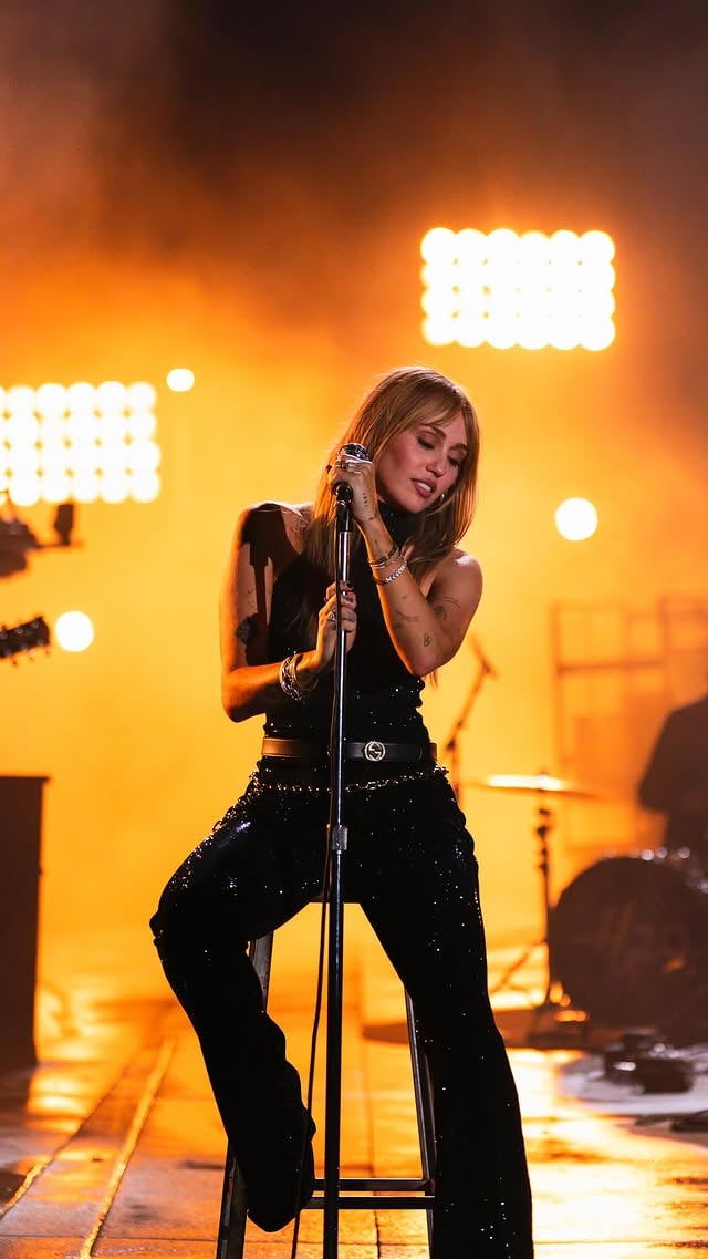 From me to younger you. “Younger You (from The Hannah Montana 20th Anniversary Special)” out tonight. by @mileycyrus
