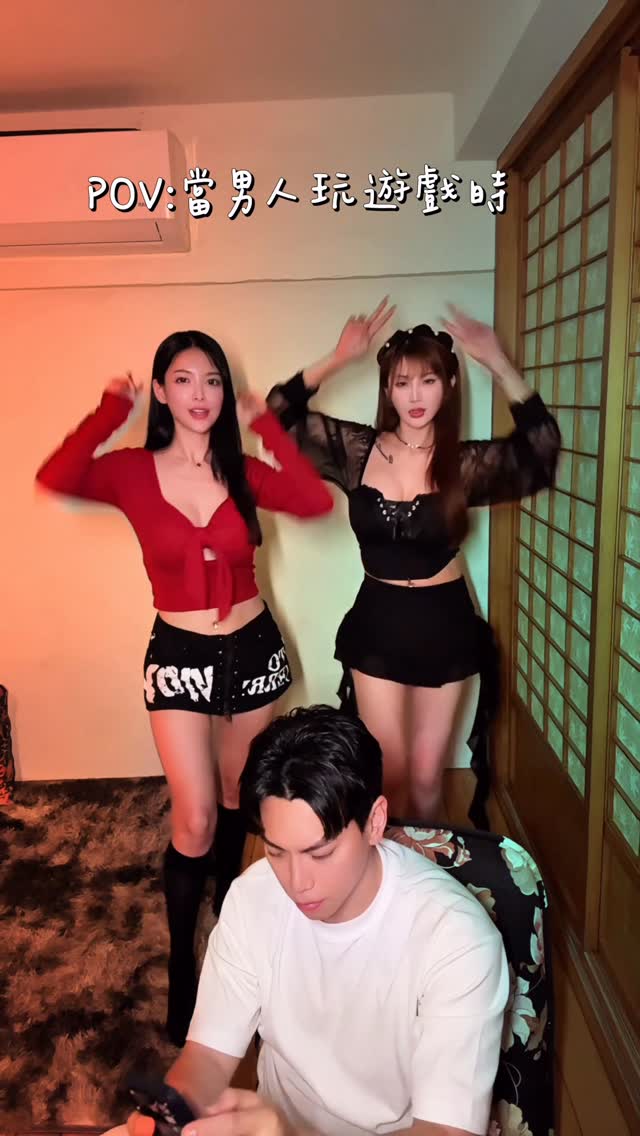 最後還是無法心如止水的玩遊戲了吧😂