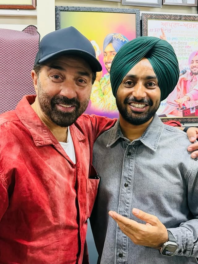 Ever since I first heard his music in 2021, his songs have stayed with me. I have a playlist of his songs which I am listing to most of the time. I had reached out to him for two songs for my special film Gabru, a film very close to my heart, both the songs have made the film even more beautiful ,but we never got the chance to meet back then.Finally, we did… and spent a beautiful evening together.Truly love Sartaaj’s music.❤️❤️❤️❤️❤️ by @iamsunnydeol