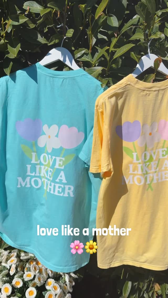 LOVE LIKE A MOTHER 🌸💪 a sweet & colorful collection, from us to you 🤗 uniquely personalized for all of our strong and gorgeous mamas! #holidayjunkie