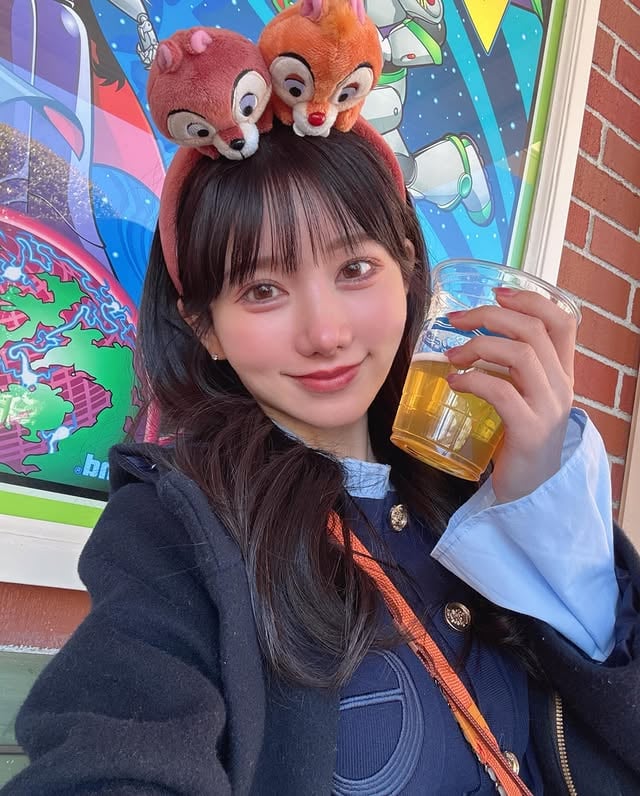 この日びっくりするくらい食べて飲んでた⁡人とディズニー行かないから自撮りしかない #fyp #ディズニーランド #ヴァネパル by @5may_itsukaichi