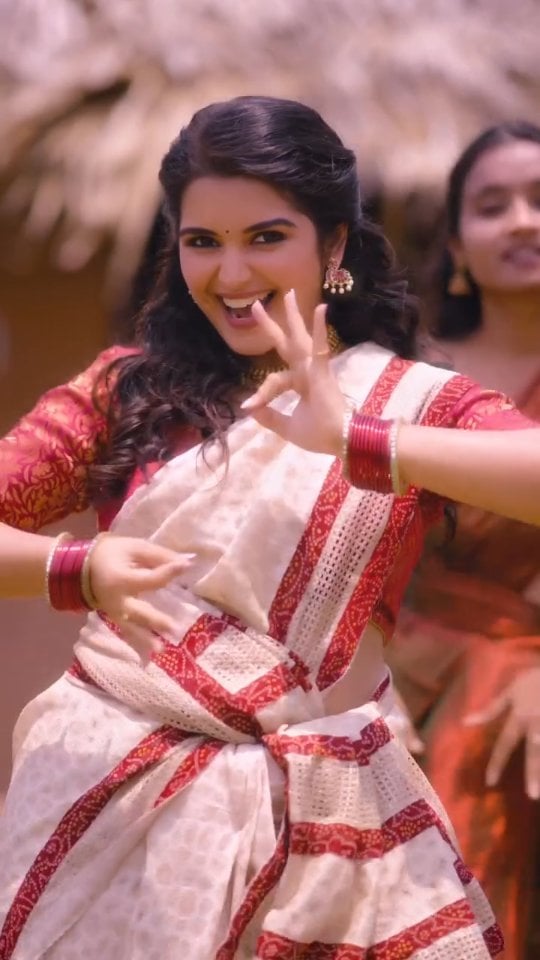 Priyanka trending reel.

#priyankajain #thassadiya #trending #reel #insta