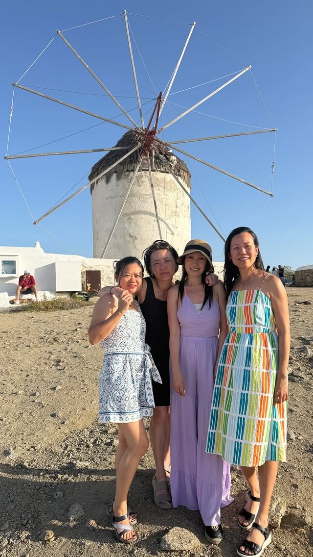 Best way to explore and learn about the beautiful island Mykonos 🇬🇷It’s so helpful to have a local tour guide show us around and tell us about interesting facts of this beautiful island. We booked the private tour @mykonos_tours and our tour guide (Christina) is so knowledgeable 💕Highly recommend this tour if you’re visiting Mykonos!#mykonos #greecetravel #traveltiktok #travelvlog #notsponsored by @mitz_tiang