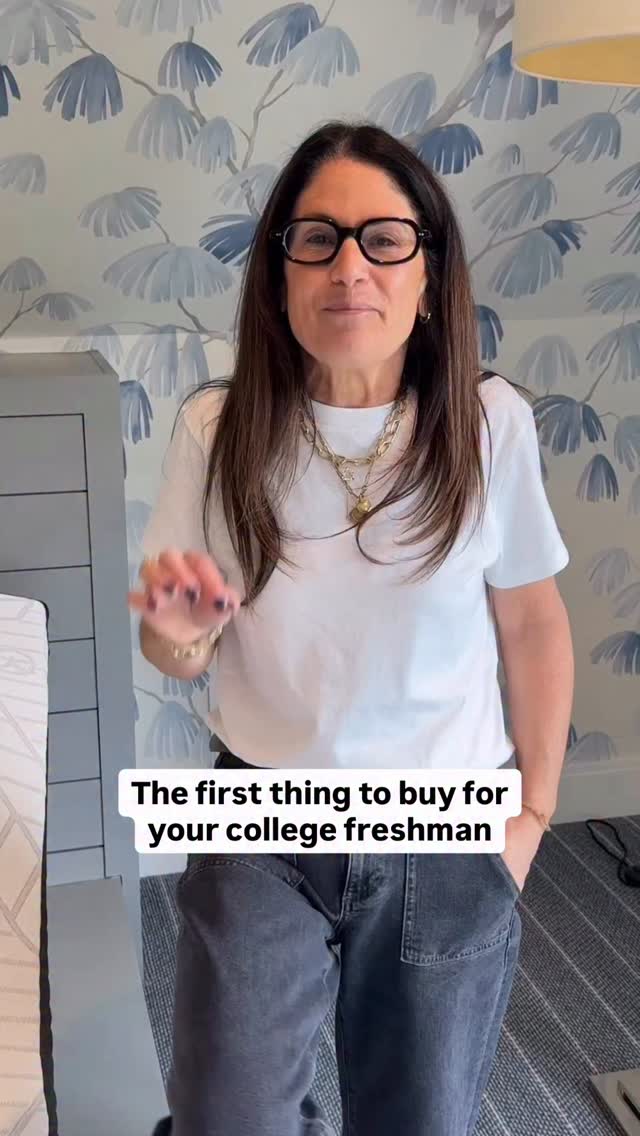 You know I have DIED over @sleepyheadusa and their incredible toppers for college kids. It’s an amazing first thing to buy and they have a great Memorial Day sale going on now until May 25th for $90 off!! Comment LINK and I’ll send you the link with the code! by @organizedetroit
