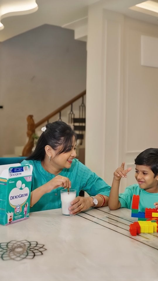 As moms, we notice the tiniest changes instantly ❤️But once I learned how important iron is for brain function, I knew I had to be more mindful about nutrition.And Dexogrow has been that smart addition to his routine, with ironBiotics, DHA, vital nutrients - and no added refined sugar or preservatives!Just smart nutrition for growing minds 🧠@dexogrow#Ad #Dexogrow #DimaagDaudega #Smartnutrition by @architasahuofficial