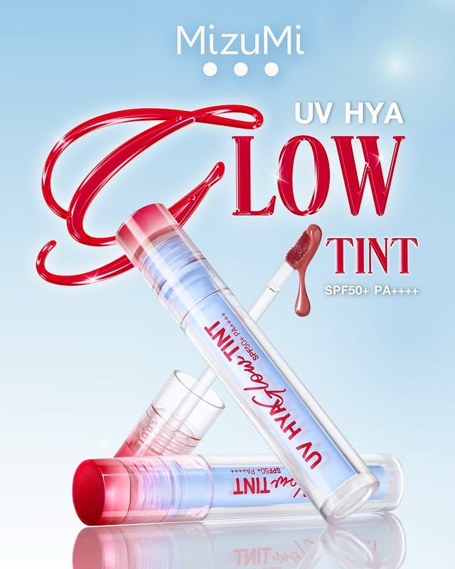 ครบจบในแท่งเดียว! เป็นได้ทั้งปกป้อง + บำรุงใหม่! 💄 MizuMi UV HYA GLOW TINT ลิปทินท์กันแดด ☀️ SPF50+ PA++++ ผสานเทคโนโลยีสุดจึ้ง! ULTRA - FIX, EXTRA SHINE⭐️ ให้ฟินิชปากฉ่ำโกลว์ เหมือนคริสตัลและล็อกสีชัด สเตนติดทนทั้งวัน 🫶🏻 พร้อมปกป้อง + บำรุงขั้นสุด! 💧อัดแน่นสารบำรุง 2% HYA FILLING SPHEREช่วยบำรุงริมฝีปากให้นุ่มชุ่มชื้น💧 4D HYDRO-COMPLEX โมเลกุลความชุ่มชื้น 4 ชนิด บำรุงร่องริมฝีปากให้ตื้นขึ้น อิ่มฟูทันที 8 TIMELESS MUTED SHADES❤️✨ เสิร์ฟ 8 เฉดไม่ซ้ำ สามารถหยิบใช้ได้ทุกวัน!💎 01 LILAC ALLURE💎 02 PINK ENCHANT💎 03 MAUVE ILLUSION💎 04 PLUM MYSTIC💎 05 ROSE DELUSION💎 06 CORAL DREAM 💎 07 TOFFEE HAZE💎 08 RED REVERIE 📌 พบกับโปรเปิดตัวที่ห้ามพลาด! #ลิปทินท์กันแดดมิซึมิ ราคาพิเศษ 279.- จาก 390.- เท่านั้นพร้อมรับฟรี! เซรั่มไฮยา 6g 1 กล่อง (บรรจุ 6 ซอง) มูลค่า 354.-เมื่อชอปลิปทินท์กันแดด 2 ชิ้น 👉🏻 ทุกช่องทางออนไลน์ของ MizuMi Official มิติใหม่ของความฉ่ำโกลว์ เล่นแสงเหมือนคริสตัล 💎✨🛒 ชอปได้แล้วทุกช่องทางออนไลน์ และร้านค้าชั้นนำทั่วประเทศ #MizuMi #MizuMiLove #MizuMiUVHyaGlowTint #ลิปทินท์กันแดดมิซึมิ by @mizumi_official