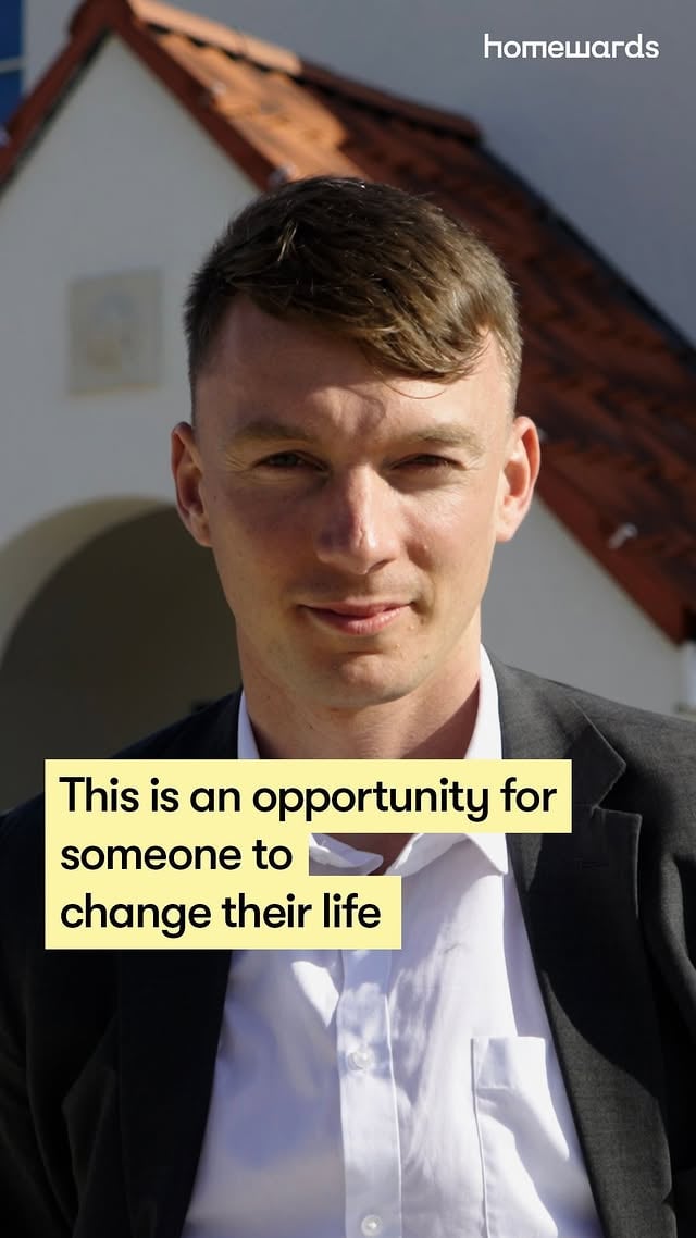 “This is an opportunity for someone to change their life.”Max has helped shape the homes at Nansledan through his own lived‑experience of homelessness - what works, and what doesnt - in supported accommodation.Delivered by @theduchyofcornwall in partnership with @st.petrocs and supported by The Royal Foundation’s Homewards programme, the project brings together high‑quality, low‑carbon homes with wrap‑around support, shaped from the start by people with lived experience of homelessness.It’s an example of what can happen when long‑term partnership, local leadership and prevention‑led housing come together. 🏠💛
