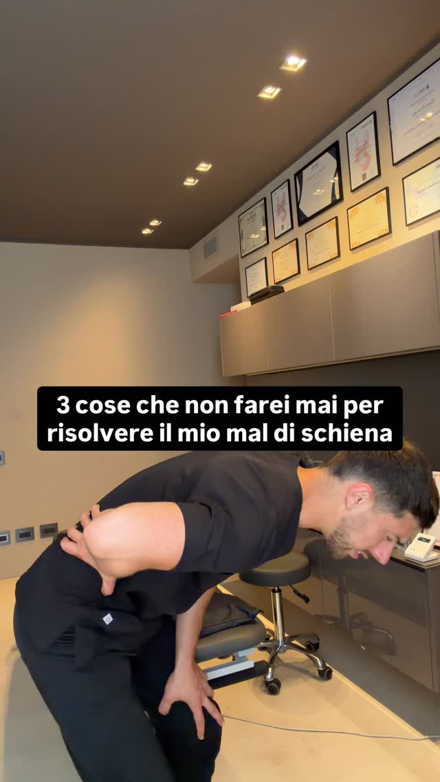 Ecco cosa ne penso davvero👇🏼Al giorno d’oggi ancora non è chiaro quanto sia importante prevenire il dolore. Se la maggior parte dei pazienti che vedo in studio facessero per filo e per segno ogni singola cosa che suggerisco, probabilmente lavorerei anche di meno😅Però purtroppo è difficile che succeda.Molti preferisco aspettare che il dolore passi da solo, altri non vogliono fare neanche un minimo esercizio, e poi ci sono quelli che utilizzano la scusa del “ho poco tempo” quando basterebbero anche solo 10 min al giorno per stare meglio.Consiglio spassionato: DATE ASCOLTO AL VOSTRO OSTEOPATA, CHE VUOLE SOLO IL MEGLIO PER VOI🙏🏻 by @davideborromini_osteopata
