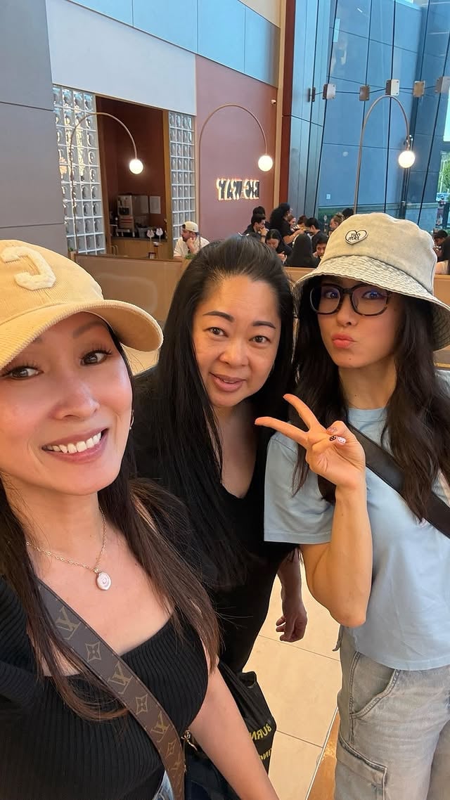 Asian food hall? Of course we gotta check it out and here’s our honest take. Would you check it out?#honestreview #restaurantreview #hosted #tsawwassen #vancouverfoodie by @mitz_tiang