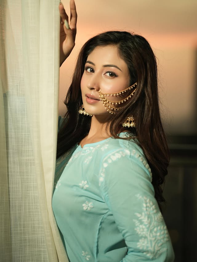 manne bhave khoob 🥰 by @shreyakalraa