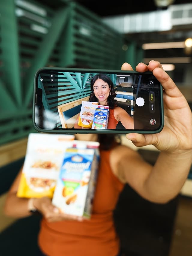 social team: get a few photos at @raleys me: 📸📸📸 🥣 by @nutrail