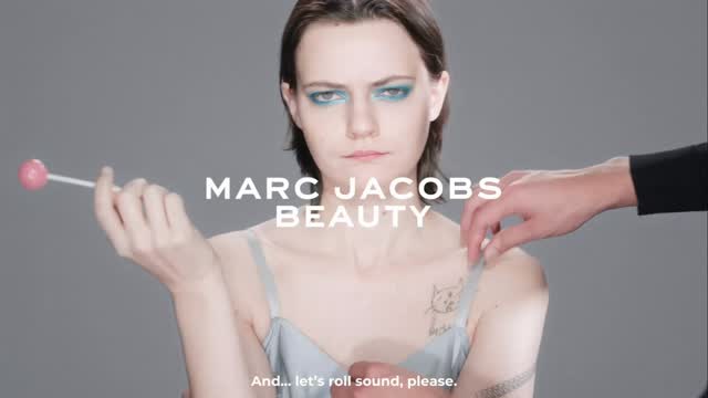 @marcjacobsbeauty w @lottavolkova @thomasdekluyver @hollismithhead @avanope @nailsbymei @julialangecasting @donniedarkeaux @summerdirx @asherburrows @micakendall @akerajak.xo drucampbell1 @dianechiuu @frau.juliawagner @julian_cyrus_kapadia @valentinalandenna.studio @calum_tw @david_mannion_ @studio__rm @mikecoley_culkin @madeleineruthg @juleswcolour @jacklgs @marcjacobs @themarcjacobs 🖌️ by @mariliandre