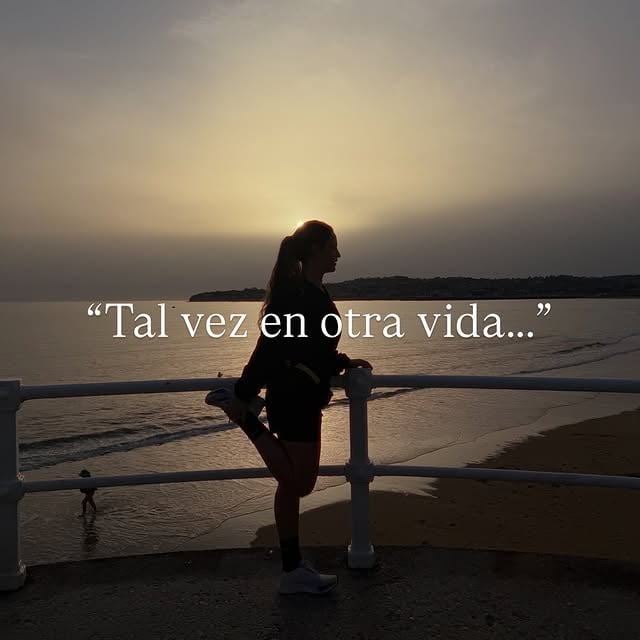 No existen las casualidades, existen los propósitos.La vida no funciona por coincidencias, funciona con sentido. Siempre hay un propósito escondido en cada cosa que vives, preparándote exactamente para eso que tanto deseas.Mi vida cambió el día que dejé de pelear con la vida, solté el miedo y elegí vivir basándome en la valentía. Porque todo cambia cuando dejas de creer en el azar y te das cuenta de que no puedes dejar tus sueños para después. Ni para mañana, ni para el famoso “tal vez en otra vida”.Ese “tal vez en otra vida” es una ilusión.Vive todos los días teniendo la certeza de que estás yendo tras aquello que de verdad te llena. ¡De adentro hacia afuera!¿Estamos de acuerdo? Deja tu 🔥 aquí 👇 by @irenealbacete