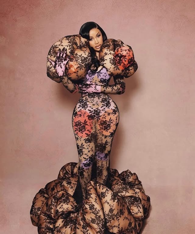 Met gala 2026 with @marcjacobs Hair by me Wig @kendrasboutiquehair Assistant @henrydelapaz Mua @makeupbythynna Stylist @kollincarter Nails @cocamichelle by @tokyostylez