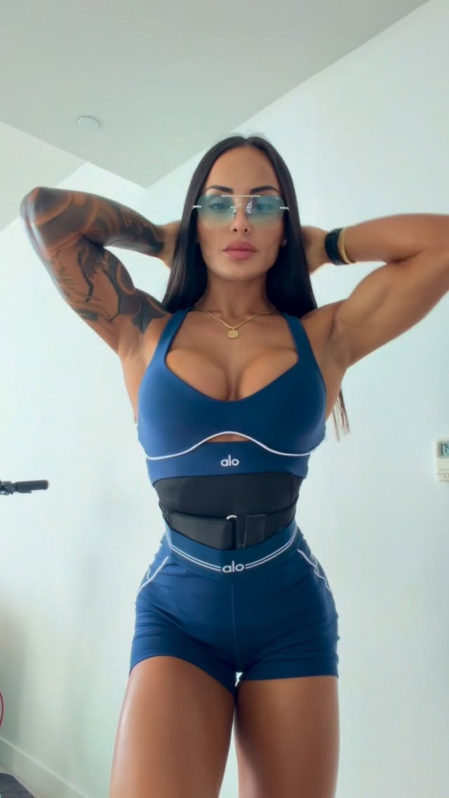 #symmetry como estilo de vida 💙 by @dannunzz_