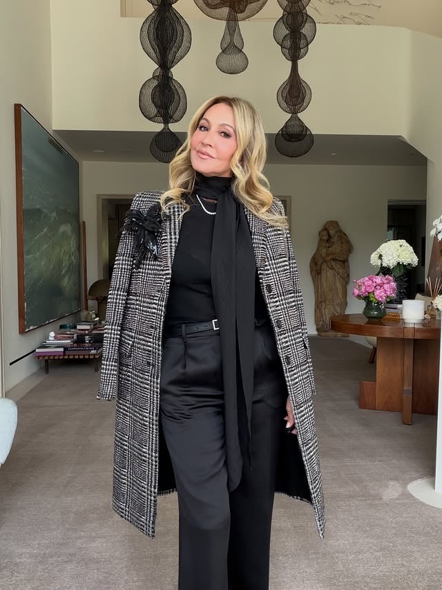 This Saint Laurent coat is pure art. Tiny black and silver beads are sewn into the fabric with such precision — every detail feels intentional and exquisite. I love wearing it because it gives that effortless casual-chic feeling, but at the same time it is so glamorous. Truly special. ✨Wearing it for a special evening - Jennifer movie premiere ❤️ #anastasiabeverlyhills. by @anastasiasoare