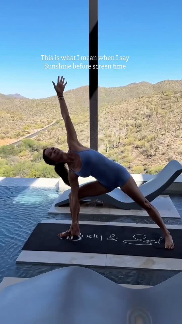 Morning desert 🌵 Flow ☀️ by @brookeburke