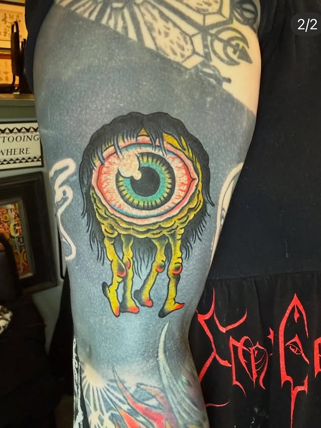 Blackout blastover!💥Walk-in second layer tattooed by @nickcolella. Design from @blheuser flash. Tattooed at Great Lakes Tattoo, Chicago Nick takes walk-ins every day he’s in the shop - Tues - Sat and by compromise books appointments on Thursdays. Book through our website - link in bio or walk-in, we meant it. by @greatlakestattoo