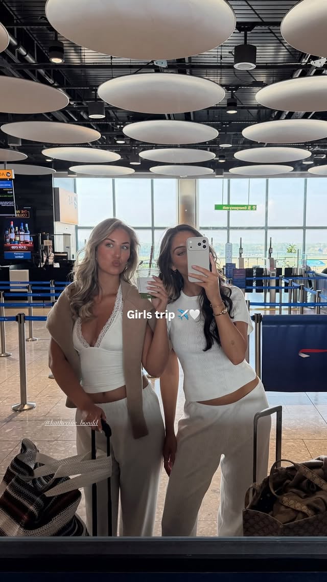 Your sign to book that girls trip ✈️ by @sophiemoulds