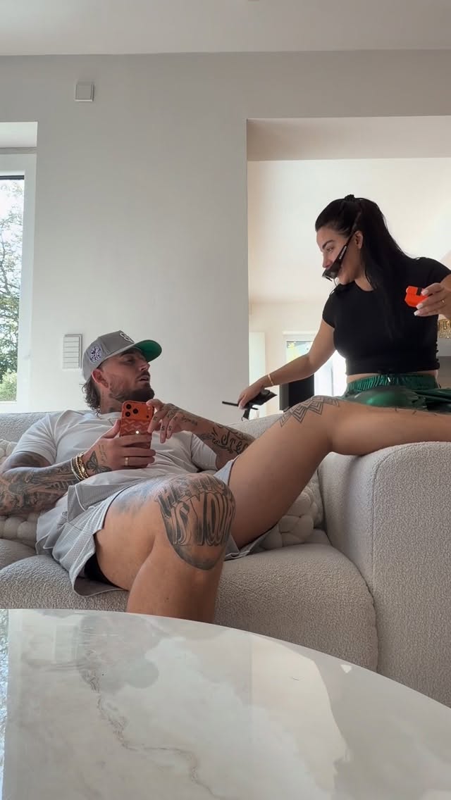 Ich hätte mehr Begeisterung erwartet 👀 by @mikeheiter
