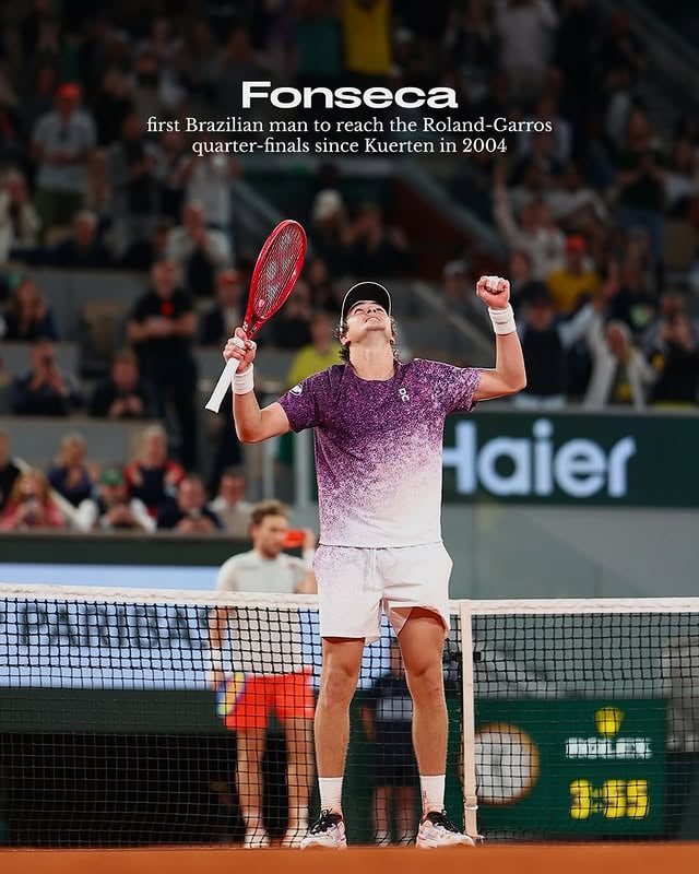 Following his idol’s steps 🇧🇷#RolandGarros