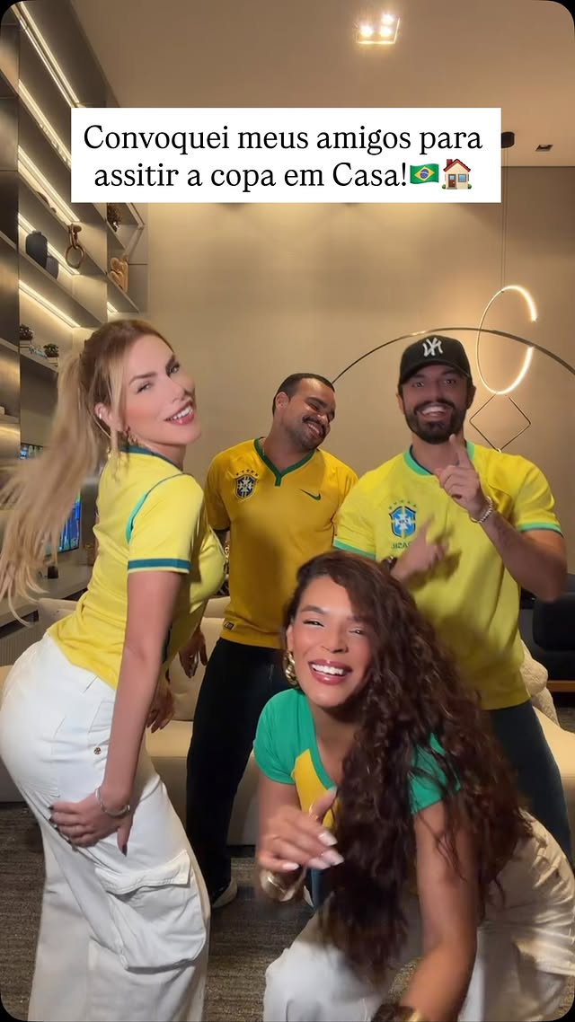 Bora Simbora Brasiiiiillllllll! 🇧🇷💚💛 by @erikaschneider