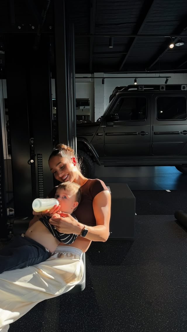 “Weirdly I’m still functioning” - me and my sister daily 🤣

Mums…🫠🫠 Make me feel better pls hahaha
comment below the stuff you’ve accidentally done after no sleep