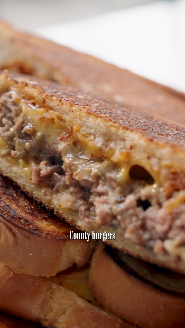 Kind of like a grilled cheese with a burger tucked inside…. Comment SKILLET for a link to watch and the recipe. Oh, and LETS GO KNICKS 🏀