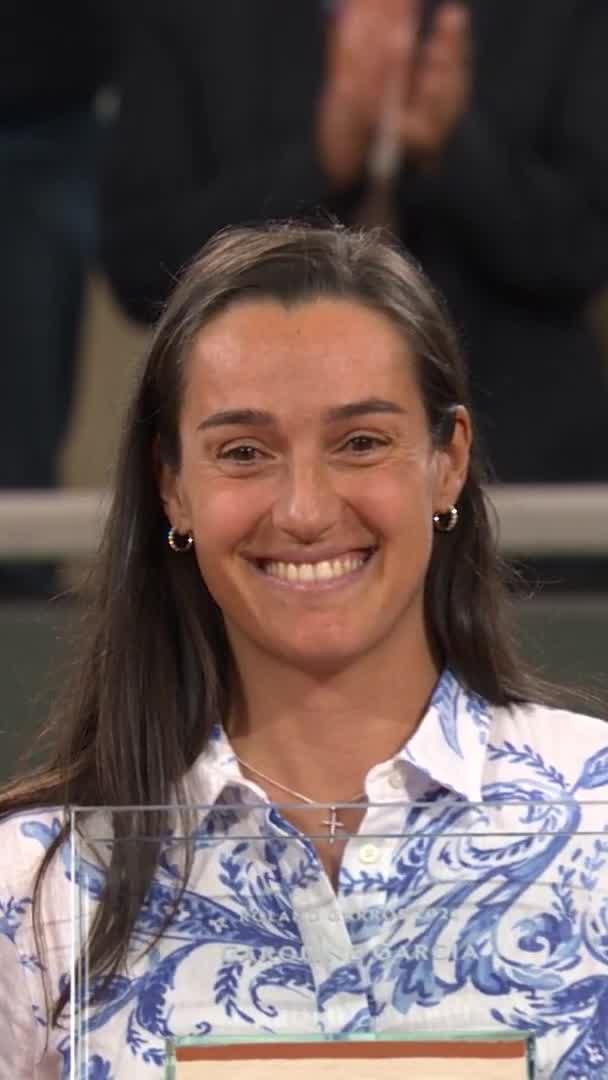 Congratulations for your career, Caroline 🧡 

#RolandGarros