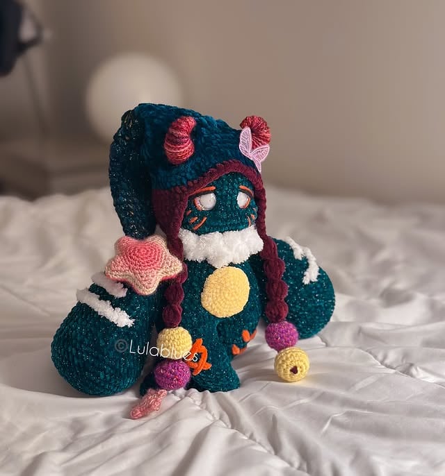 Mini Tauri is back 💚 upgraded to version 2! I took a year long hiatus making mini Tauri but now I just opened a limited starry theme batch with color options, if you missed it last year, make sure to check it out ❤️ #crochet #amigurumi by @lulabluesbyangell