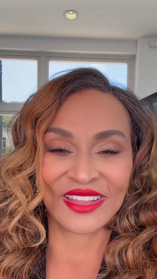 I miss my corny Joke Time ! I could use a little chuckle right now since it’s so much sadness in the world so much hating going on , so this made me feel better❤️🙏🏽 by @mstinaknowles