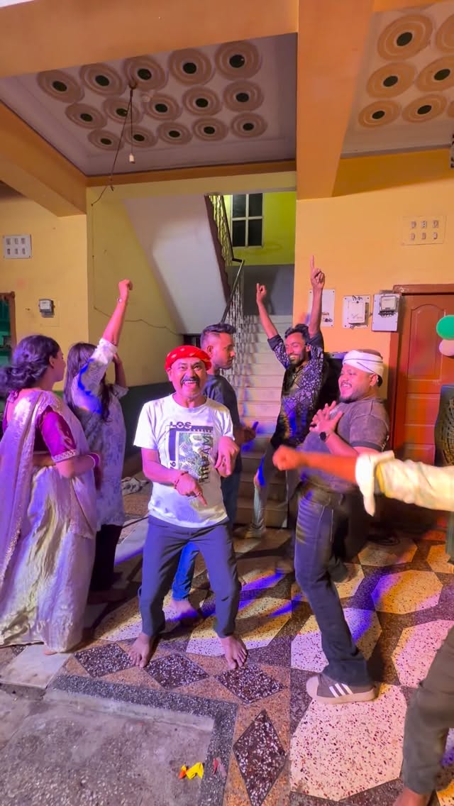 Gaana Bajao 😡

@zaynsohel__ 

#dance #trending #funny #family #reelitfeelit