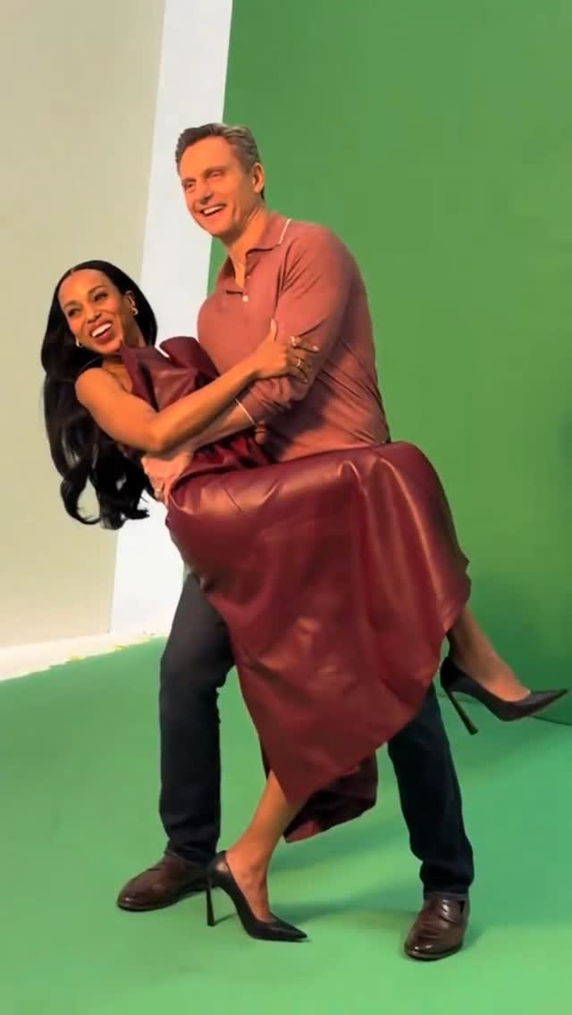 For Olitz, wherever they are. 

Thank you @variety for facilitating a wonderful conversation with one of my favorite people and artists, the fabulous @kerrywashington ❤️ #ActorsOnActors