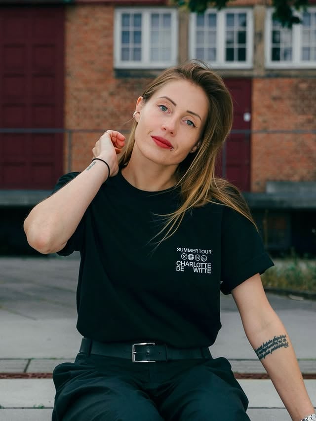 Weekend! See you tonight in Aarhus and tomorrow in Paris 🥰💥