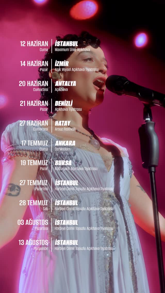 diva gebe son konserlerim 🥲🩷
turneyi bitirdikten sonra orkestramla üçüncü albümümün kayıtlarına giriyoruz🥹
sonra da ben anne olmaya gidiyorum 🥹🪬
aşırı duygulu bu son konserlerimde buluşalım, sevgiyle yıkanalım istiyorum. sonrasında sahnelerime kısa bir veda 🥹🙋🏻‍♀️
gözlerim doldu 💌