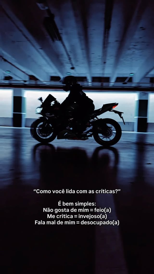 Quem mais aí é assim? 🤣#bikergirls #zx6r #kawasaki by @mulherqueacelera
