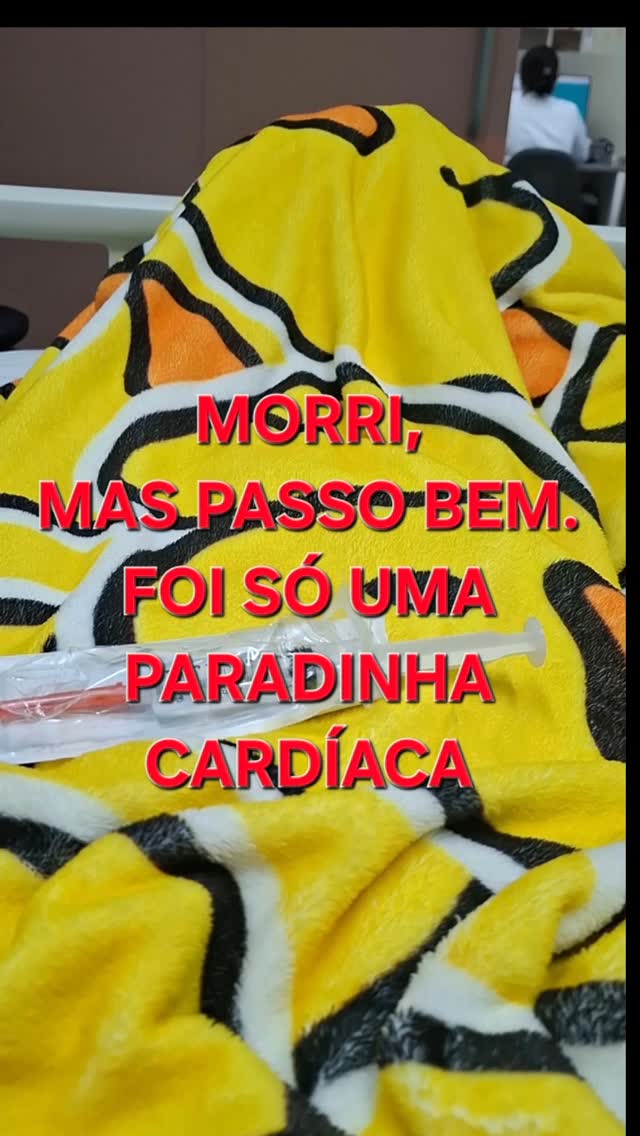 Meninos e Meninas... Obrigada por tanto carinho, seus mini fofoqueiros 😁Eu queria ficar hospitalizada (de férias) quietinha aqui mas vocês não deixam.Desde 2006 eu sei que tenho um soprinho no coração...agora ele apareceu para dar oi. Deixa ele comigo ❤️ by @taniagaidarji