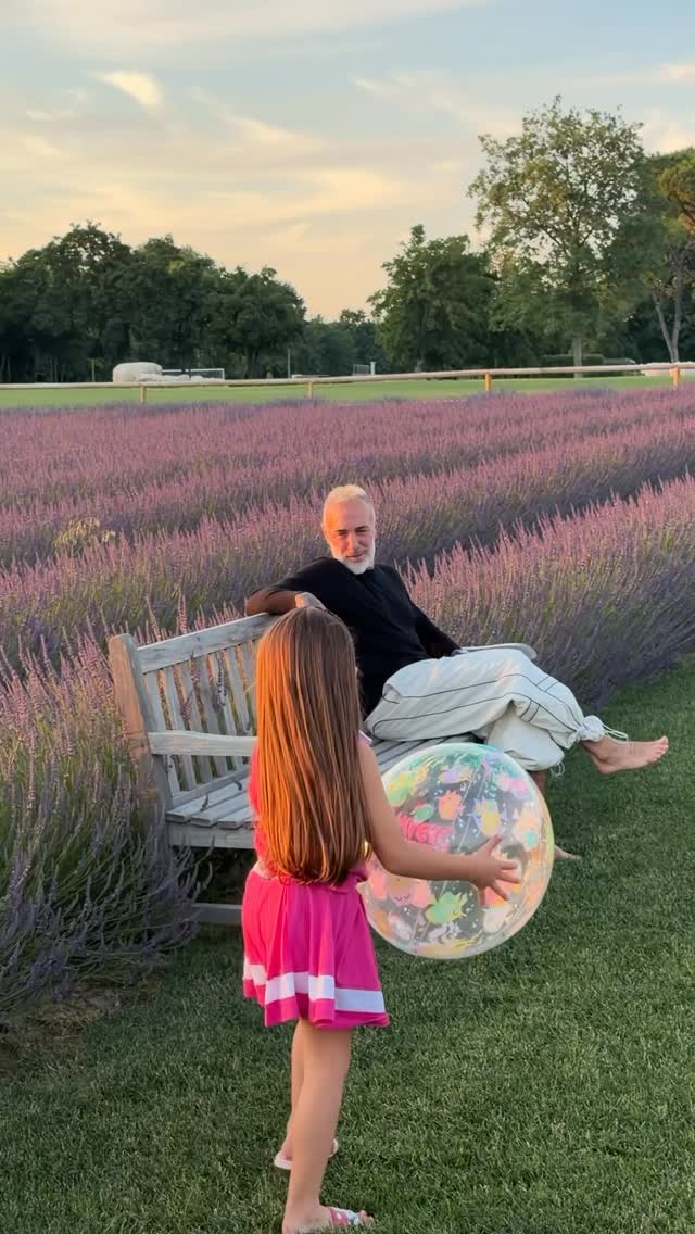 Lavender season, with its beautiful scent and love in the air ❤️
@sharfonseca