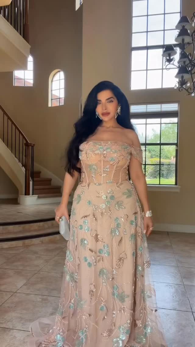 Off the Shoulder Champagne A-Line Corset Appliqued Long Prom Dress @zapaka.official ✨
Use code “Glamour” to save 15% off for all orders.

Product SKU: 603D07PMA090
#zapaka #prom #weddingguest