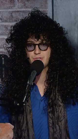 Howard’s grandson (@themattfriend) is a chip off the ol’ block. Right?