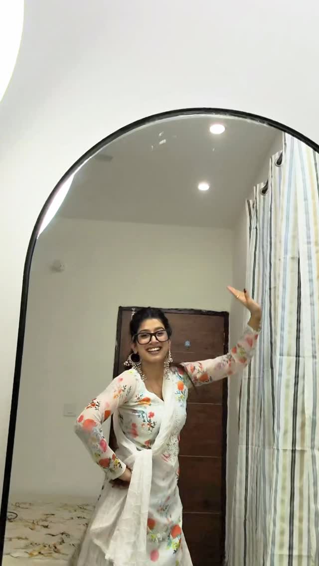 De De Geda 💃 
.
.
#reelkrofeelkro #reelitfeelit #explore #fyp