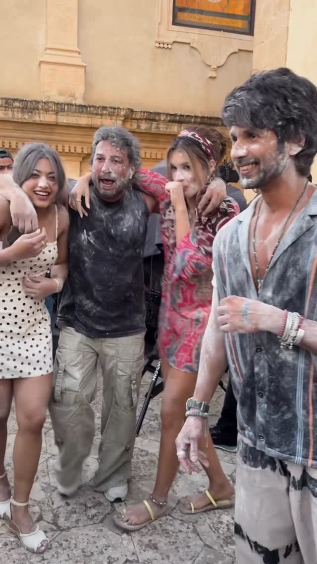 Literally played Holi with aata!! 🤣🤪

Messiest day on set.. the most fun one too! 🤭👻

#Cocktail2 in theaters on 19th June! 🍸